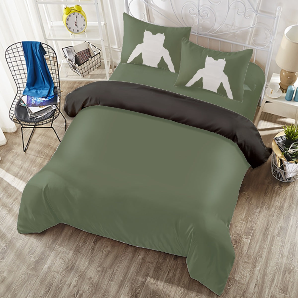 FrogBosses Four-piece Duvet Cover Set